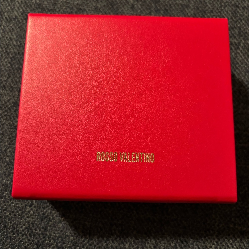 Valentino Couture 3-Piece Full Size Lipstick Set in Hard Mirror Case BNIB - Picture 9 of 15